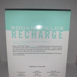 COPY - COPY - BNIB Rodan + Fields RECHARGE REGIMEN Reg $134